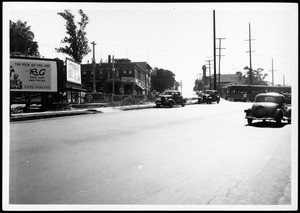 Santa Barbara Avenue at its junction with Figueroa and Flower Streets, 1900