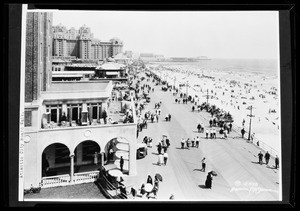 Birdseye view of beachgoers on the Atlantic City boardwalk, New Jersey