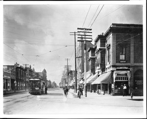 Third Street looking west from D Street, San Bernardino, ca.1905