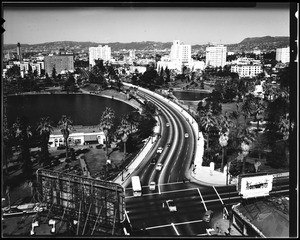 Birdseye view of Wilshire Boulevard showing Westlake Park (later MacArthur Park)