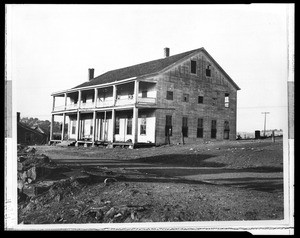 Exterior view of an unidentified hotel in Hornitos where President Grant stopped on a sightseeing tour, ca.1930