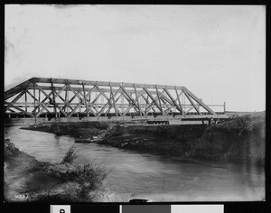 Wood Howe truss bridge across the Alamo River below Holtville, Imperial County, California, ca.1910