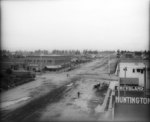 Looking north on Pacific Boulevard, Huntington Park, southern California, 1907