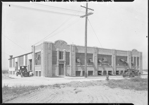 Exterior view of the Roy L. Donley, Incorporated building in the Central Manufacturing District