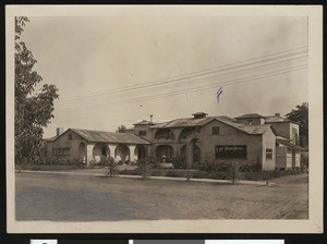 Exterior view of the Palms Hotel in Healdsburg, ca.1900