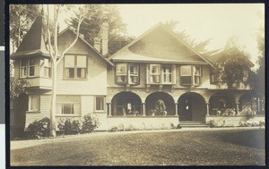 Exterior view of a Santa Barbara residence, ca.1920