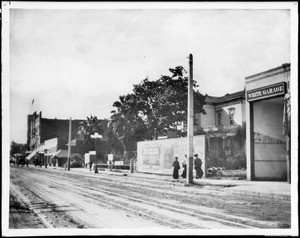 View looking south on Spring Street from Seventh Street, ca.1905