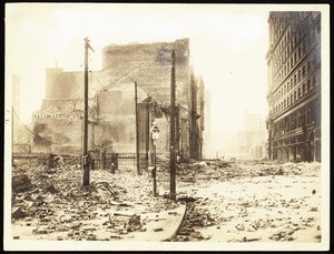 San Francisco earthquake damage, showing the ruins of buildings on Powell Street from Market Street, 1906