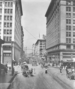 View of Seventh Street looking west from Spring Street, Los Angeles, ca.1915