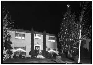 Outdoor Christmas tree and decorations at home of Dr. Herbert T. Kalmus, December 26, 1930