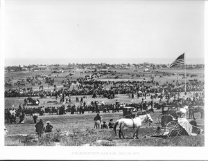 Harbor Day celebrants in Los Angeles, 1899