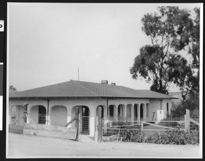 Exterior view of the Punta de Laguna adobe on the 4,000 acre Righitti Ranch near Betteravia, Santa Barbara County, 1937