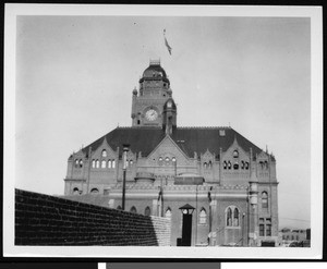 Exterior view of the Los Angeles Second County Court House and the Second County Jail