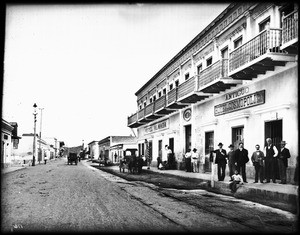 Street scene in Guaymas, Mexico, ca.1905