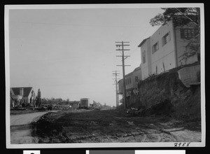 Cahuenga Boulevard being widened for paving, 1930-1939