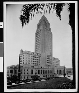 Exterior view of Los Angeles City Hall, built in 1928