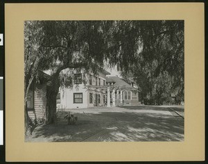 Three "Maryland Cottages" in Pasadena, 1907