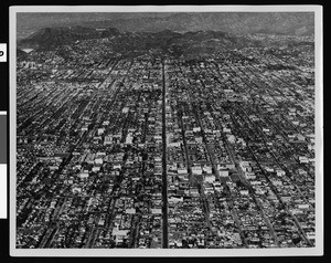 Aerial view of Los Angeles looking north to Hollywood, 1932