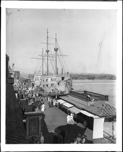 View of the wharf and pavillion at Venice Beach, showing the Ship Cafe, ca.1905