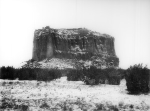 General view of Mesa Encantada from the north, near Acoma, New Mexico, ca.1900
