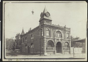 Exterior view of the Odd Fellows Building in Roseburg, Oregon