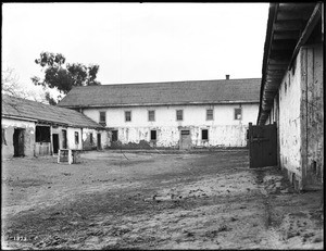 Patio of the Rancho Los Cerritos ranch house, ca.1890-1910