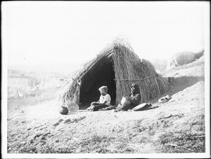 Coahuilla Indian women in front of their "kish," California, ca.1900