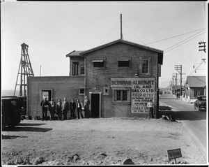 Exterior view of the Bergman-Albright Oil Company field office building in the Playa del Rey oil field on the Venice peninsula, ca.1925