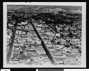 Aerial view of Los Angeles showing hundreds of buildings, ca.1940