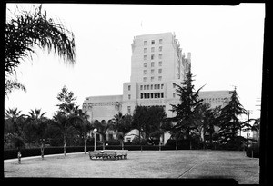 Exterior view of the Elk's Club building in Los Angeles