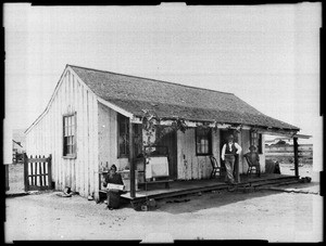 Residence of Don Dolores Yorba, 1899