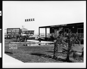 Palmdale Realty Company office, July 6, 1970