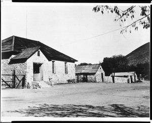 Exterior view of the Willow Springs Gold Mine and Stage Station, Kern County, ca.1900