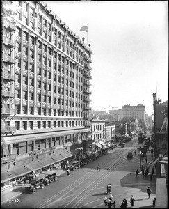 View on Hill Street looking south from Fourth Street to Fifth Street, Los Angeles, ca.1910-1919