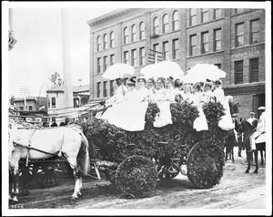 Friday Morning Club float at the Fiesta de Los Angeles, 1896