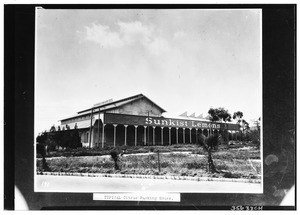 Exterior of a Sunkist lemon processing plant, ca.1910
