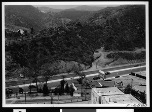 Birdseye view of an unidentified street in Hollywood