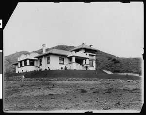 Exterior view of a residence on Highland Avenue, Hollywood