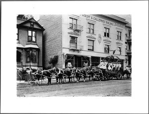 Camera club float at La Fiesta de Los Angeles, 1901