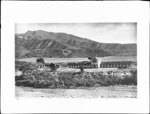 Exterior view of a California cattle ranch house