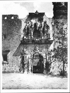 Entrance to Mission San Juan, San Antonio, Texas, ca.1900