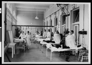 Interior view of Los Angeles County General Hospital Porch Physiotherapy, ca.1925