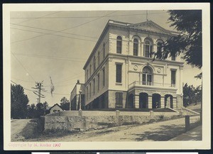 Nevada County Court House in Nevada City, 1907