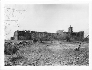 Mission San Juan (Jose) de Agueyo from the left rear, San Antonio, Texas, ca.1898