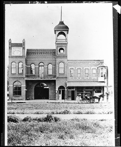 Exterior view of the Anaheim City Hall, ca.1903