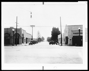 View of Stoner Avenue looking south from Santa Monica Boulevard in the business section of Sawtelle, October 6, 1928