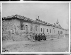 View from the south of Mission San Luis Obispo de Tolosa