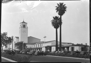 Exterior view of Union Station in Los Angeles, showing the parking lot and entrance