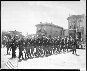 Southern Californian veterans of the Spanish-American War on parade in San Francisco, ca.1898