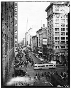 View of the intersection of Seventh Street and Broadway, Los Angeles, ca.1943